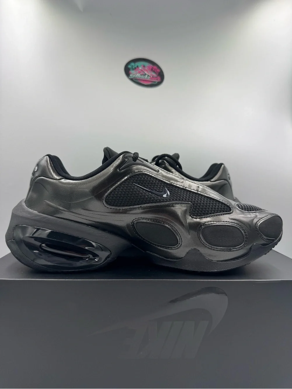 Nike Air Max Muse Triple Black BRAND NEW Size 10 Women